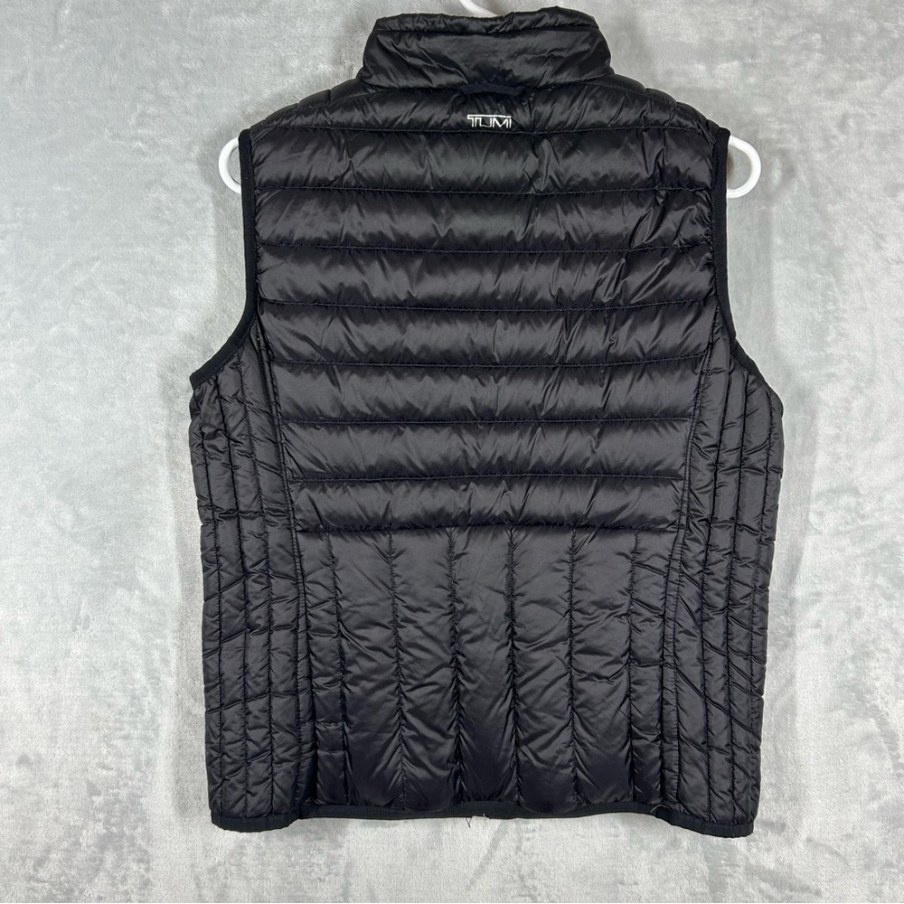 Tumi Pax Puffer Vest L Black Full Zip Down Feather Travel Packable Pillow Womens - Picture 3 of 9